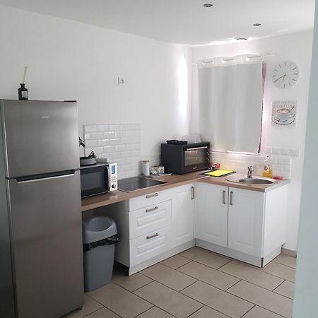 Apartament Dependance 29M2 Climatisee Saint-Gilles  Zewnętrze zdjęcie